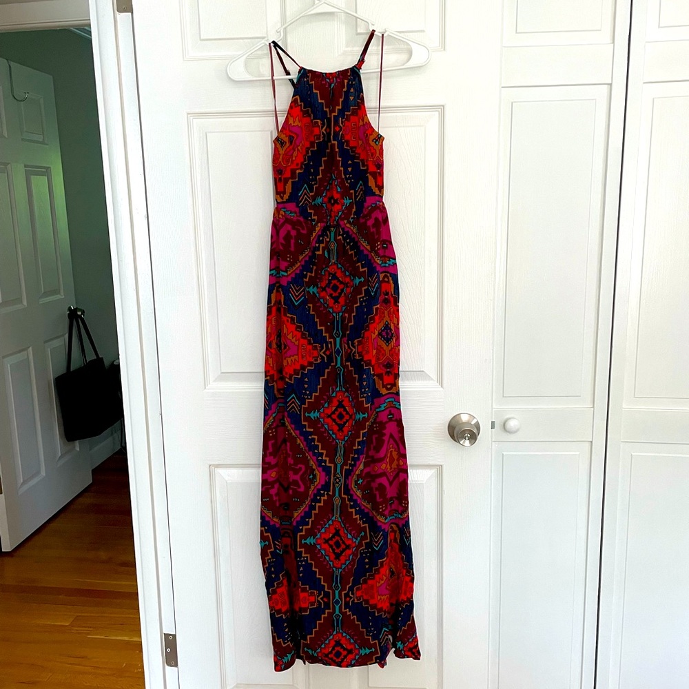 Billabong Cutout Print Maxi Dress. Size M